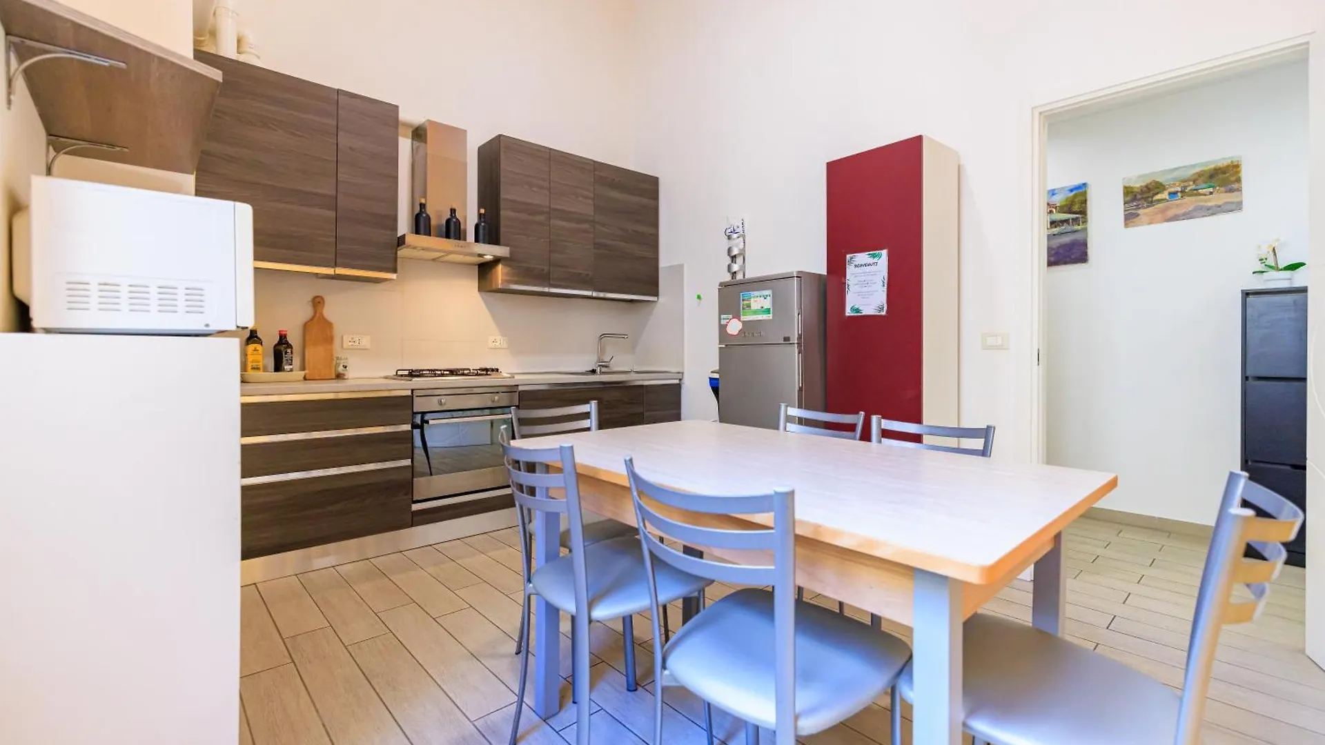 A Due Passi Dal Porto Apartment Livorno Italy